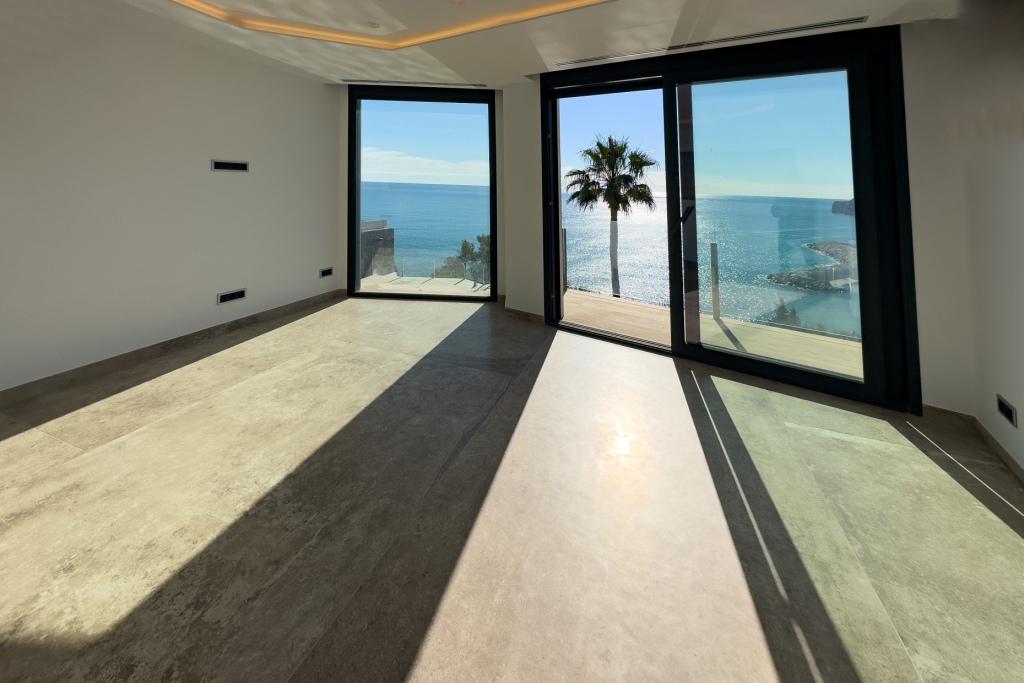 Majestetisk Luksusvilla på Stranden i Pto. Blanco Calpe