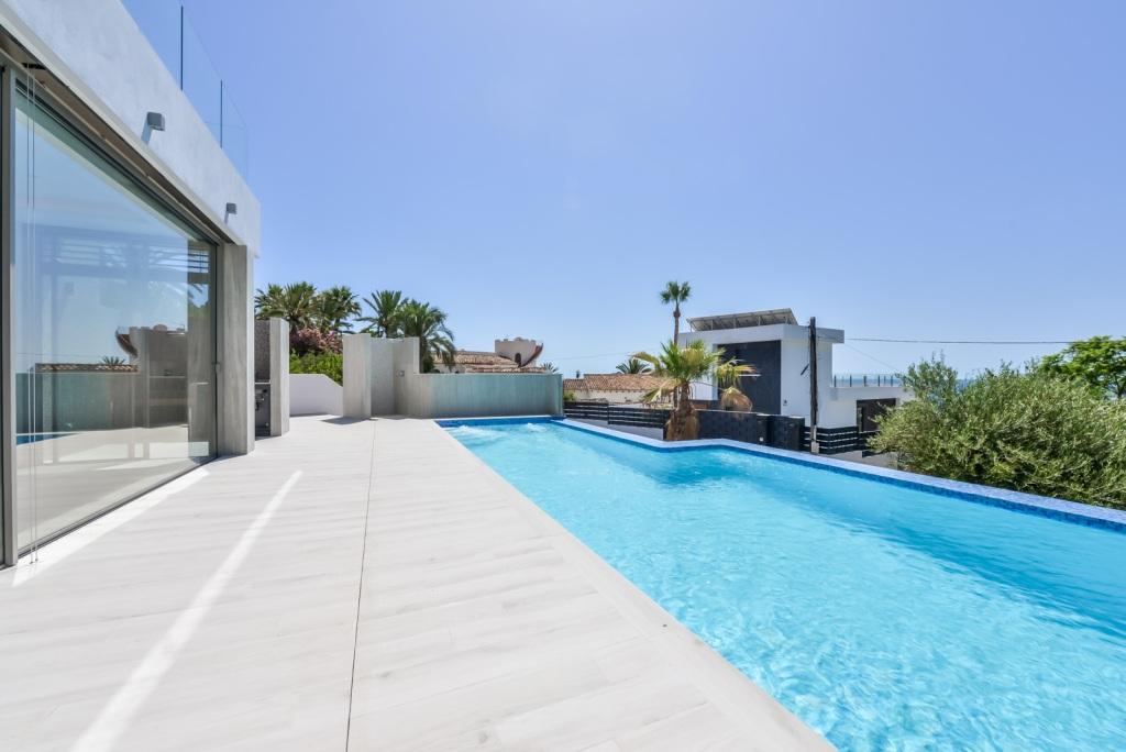 Villa de luxe extraordinaire sur la 2ème ligne de mer à Calpe