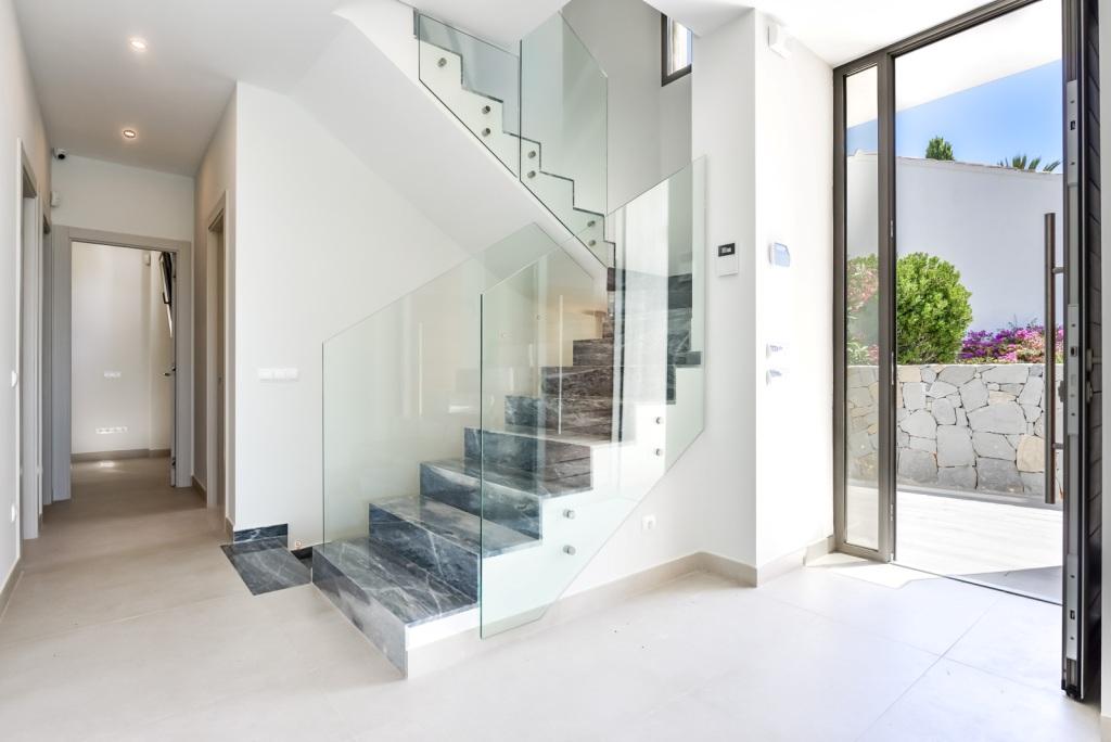 Villa de luxe extraordinaire sur la 2ème ligne de mer à Calpe