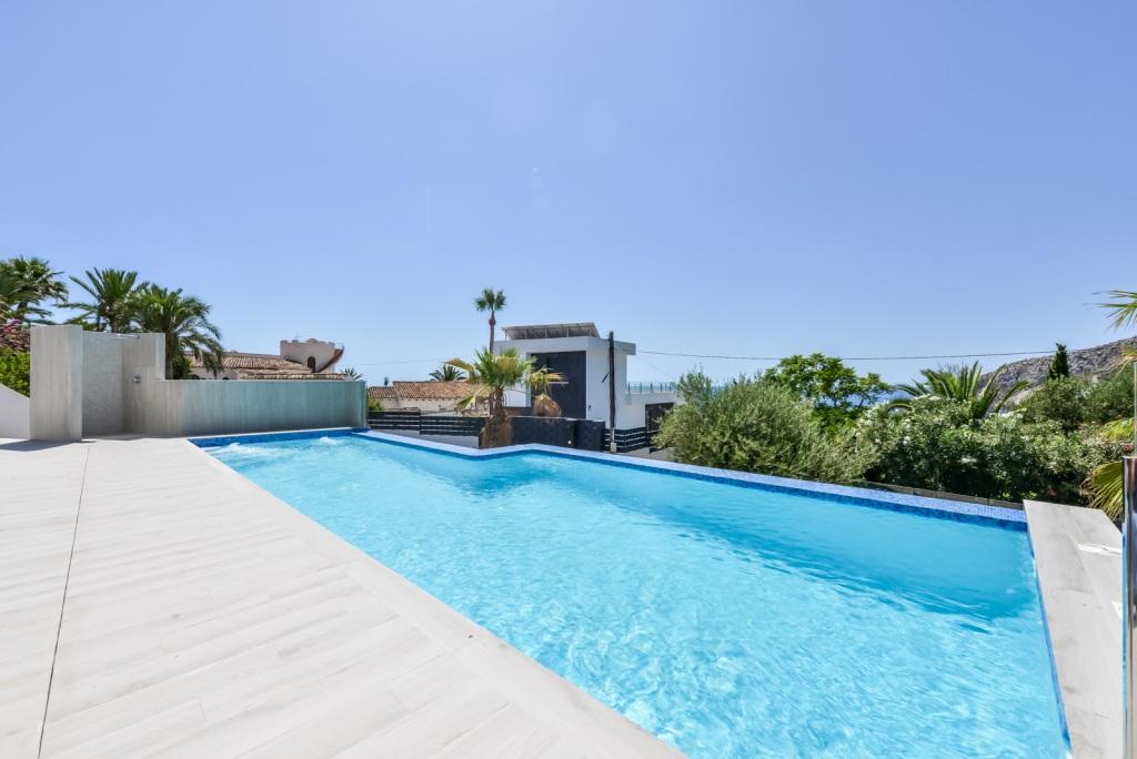 Villa de luxe extraordinaire sur la 2ème ligne de mer à Calpe