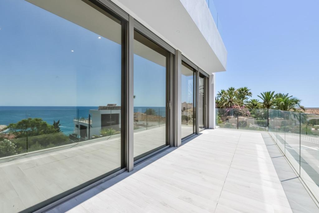 Villa de luxe extraordinaire sur la 2ème ligne de mer à Calpe