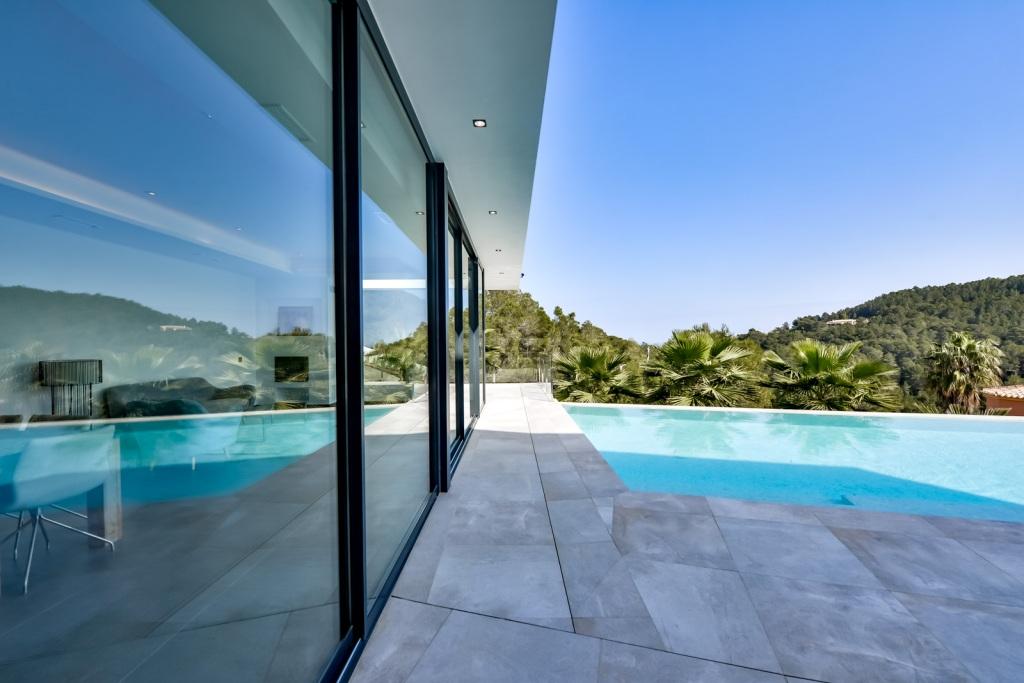 Magnifique villa de luxe moderne près de la mer à Javea