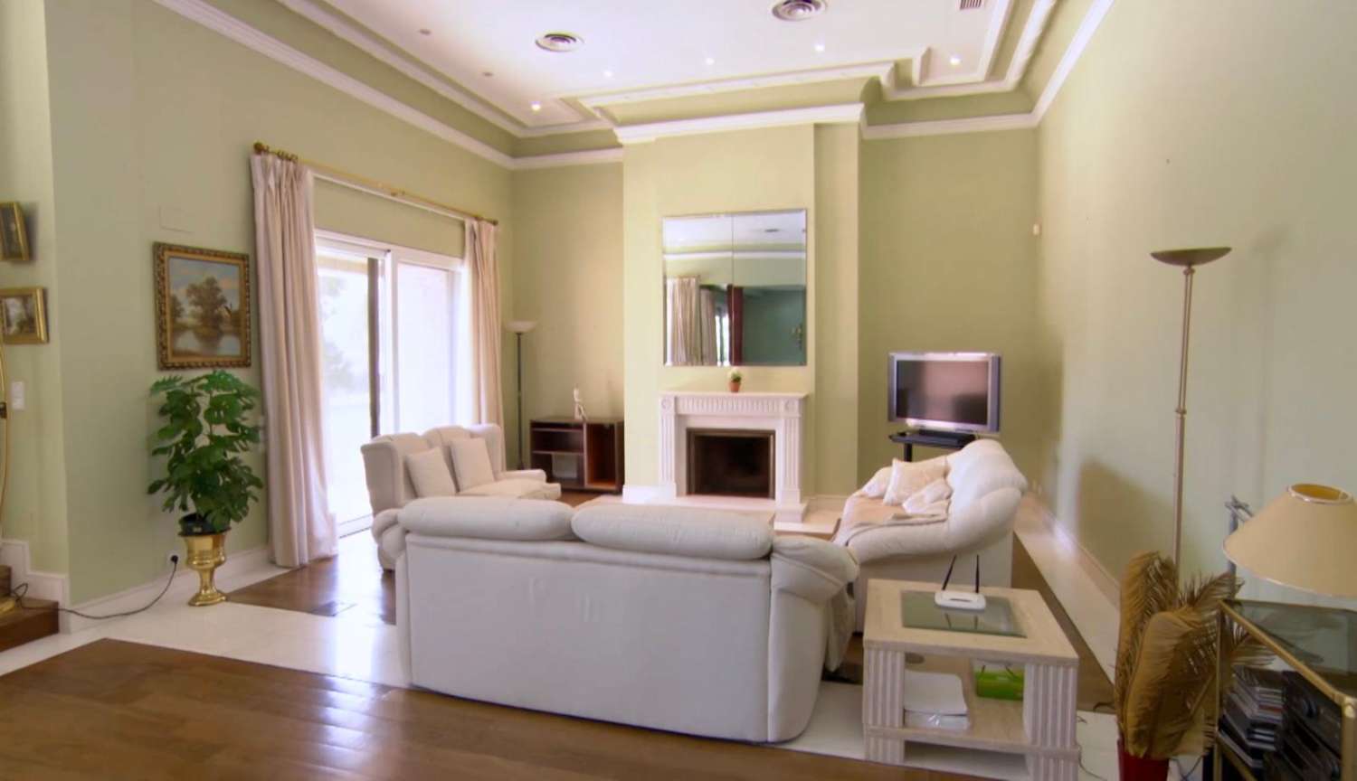 Villa til salgs til Algoda-Matola-Llano de San José (Elche)